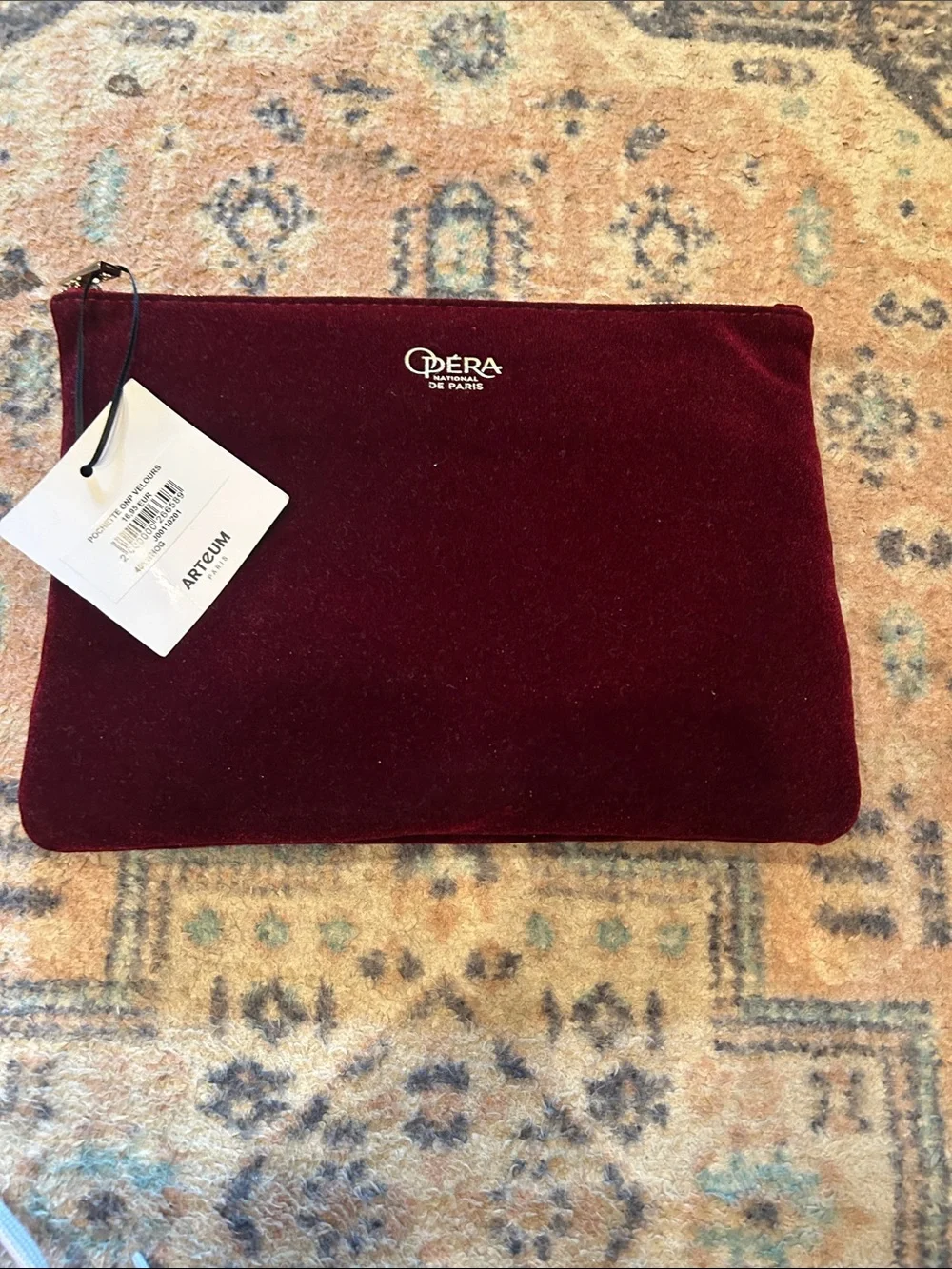 Déra De Paris Burgundy Velvet Zip Pouch